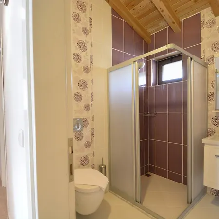 Nil Villa
